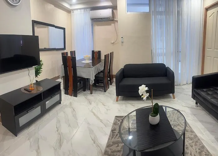 Affordable Makati 908 Deluxe Apartment *