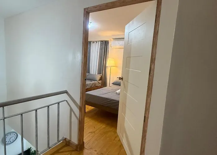 Affordable Makati 908 Deluxe Apartment *