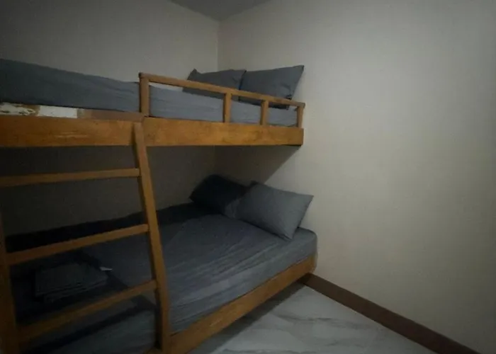 Affordable Makati 908 Deluxe Apartment Manila