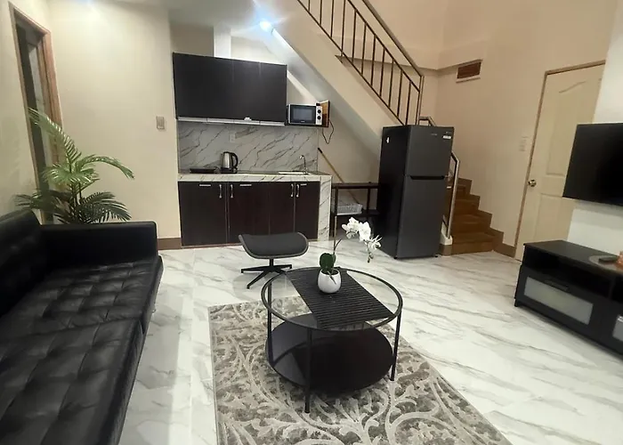 Affordable Makati 908 Deluxe Apartment